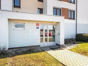 Prodej bytu 2+kk, Praha - Čakovice, Tryskovická, 62 m2