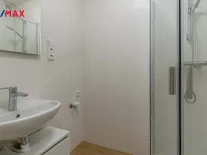 Pronájem bytu 2+kk, Hradec Králové - Pražské Předměstí, Horova, 51 m2