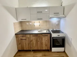 Pronájem bytu 2+kk, Jince, Zborovská, 45 m2