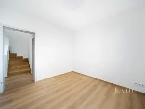 Pronájem rodinného domu, Boršov nad Vltavou, Severní, 121 m2