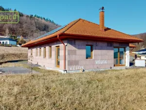 Prodej rodinného domu, Krupka - Unčín, Polní, 200 m2