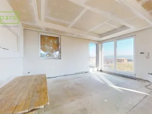 Prodej rodinného domu, Krupka - Unčín, Polní, 200 m2