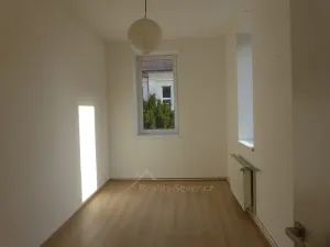 Pronájem bytu 2+1, Nový Bor, 73 m2