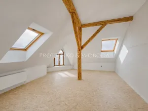 Prodej kanceláře, Mělník, Českolipská, 418 m2