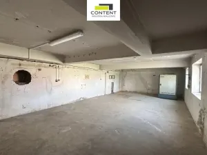 Pronájem skladu, Praha - Třeboradice, Za tratí, 2399 m2