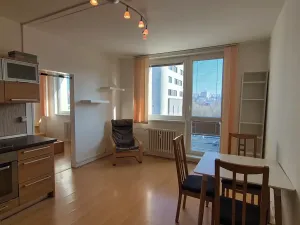 Pronájem bytu 2+kk, Brno, třída Generála Píky, 45 m2