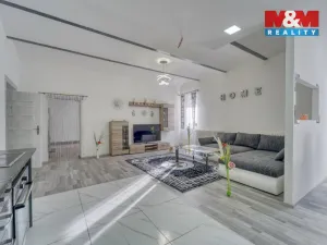 Prodej rodinného domu, Čečovice, 178 m2