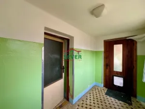 Prodej rodinného domu, Kožlany, Pražská, 200 m2