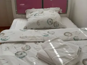 Pronájem bytu 3+kk, Praha - Vysočany, Poděbradská, 80 m2