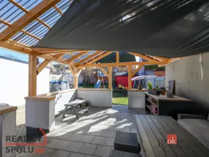 Prodej rodinného domu, Koloveč, nám. Svobody, 160 m2