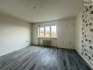 Prodej bytu 2+1, Meziboří, Okružní, 62 m2