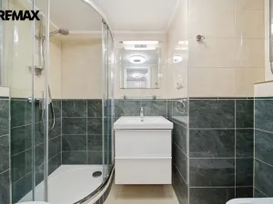 Prodej bytu 2+kk, Karlovy Vary, Krále Jiřího, 49 m2