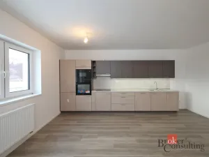 Pronájem bytu 2+kk, Hrádek nad Nisou, Jiřího z Poděbrad, 48 m2