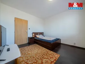 Prodej bytu 2+1, Uherčice, 62 m2