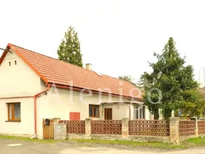 Prodej rodinného domu, Zásmuky, Pod Chaloupky, 90 m2