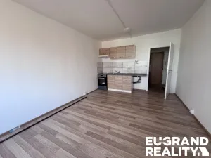 Pronájem bytu 1+kk, Varnsdorf, Čelakovická, 27 m2
