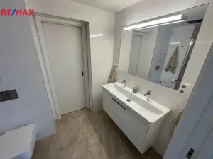 Prodej bytu 4+kk, Praha - Libeň, Zenklova, 118 m2