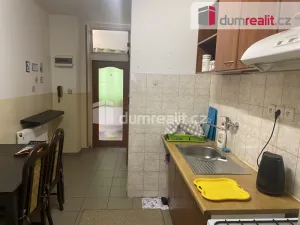 Pronájem bytu 1+1, Praha - Kobylisy, Zenklova, 40 m2