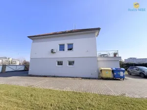 Pronájem kanceláře, Praha - Kunratice, Vídeňská, 390 m2