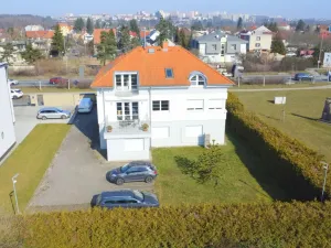 Pronájem kanceláře, Praha - Kunratice, Vídeňská, 390 m2