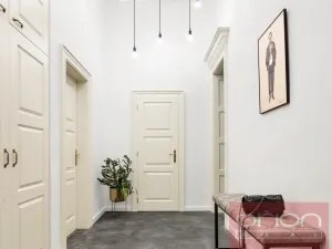 Pronájem bytu 2+kk, Praha - Košíře, Plzeňská, 25 m2