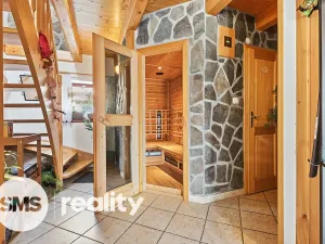 Prodej apartmánu, Štítary, 327 m2