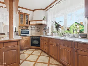 Prodej apartmánu, Štítary, 665 m2