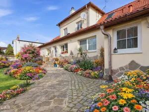 Prodej apartmánu, Štítary, 665 m2