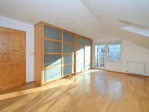 Pronájem rodinného domu, Popovičky, Na Skalce, 242 m2