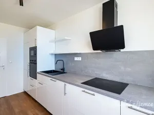 Pronájem bytu 3+1, Praha - Holešovice, Heřmanova, 68 m2