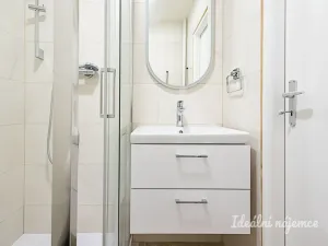 Pronájem bytu 3+1, Praha - Holešovice, Heřmanova, 68 m2