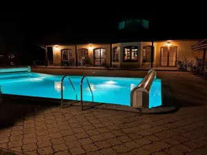 Prodej vícegeneračního domu, Olšany, 392 m2