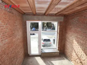 Pronájem obchodního prostoru, Plzeň, Slovanská, 41 m2