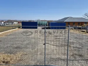 Pronájem komerčního pozemku, Planá, 1983 m2