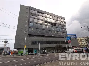 Pronájem kanceláře, Pardubice - Zelené Předměstí, třída Míru, 102 m2