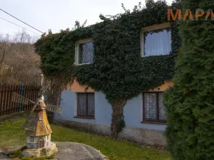 Prodej rodinného domu, Březno - Střezov, 200 m2