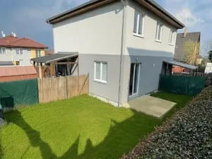 Prodej bytu 3+kk, Bašť, Bořanovická, 71 m2
