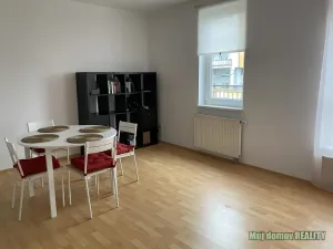 Pronájem bytu 1+kk, Praha - Vysočany, Kabešova, 37 m2