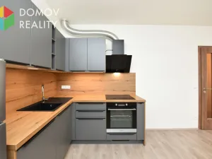 Pronájem bytu 1+kk, Beroun, Nepilova, 39 m2