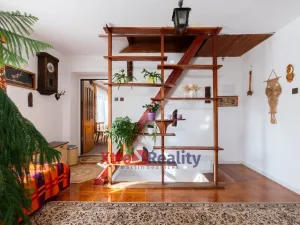 Prodej rodinného domu, Polepy - Hrušovany, 265 m2