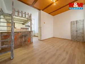 Pronájem bytu 1+kk, Aš, Kamenná, 40 m2
