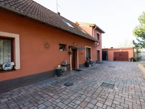 Prodej rodinného domu, Polepy - Okna, 211 m2