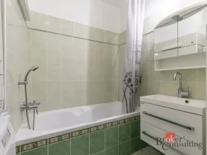 Pronájem bytu 2+kk, Rosice, Karla IV., 65 m2