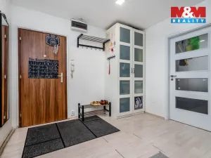 Prodej bytu 2+kk, Praha - Horní Měcholupy, Janovská, 53 m2