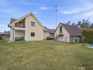 Prodej vícegeneračního domu, Konárovice, 300 m2