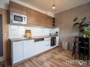 Pronájem bytu 2+kk, Praha - Uhříněves, Oty Bubeníčka, 47 m2