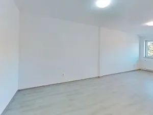 Pronájem bytu 2+kk, Měřín, Náměstí, 58 m2