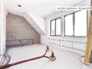 Pronájem ordinace, Praha - Vinoř, Mladoboleslavská, 305 m2