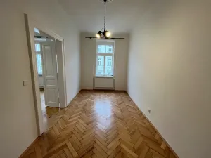 Pronájem bytu 2+1, Praha - Nové Město, Rumunská, 64 m2