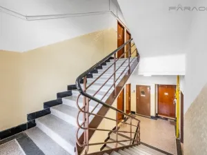 Pronájem bytu 2+kk, Praha - Vršovice, 28. pluku, 48 m2